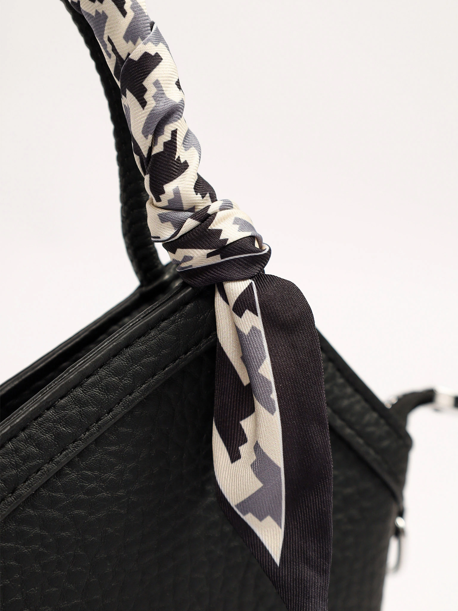 Сумка-тоут маленькая в ассортименте